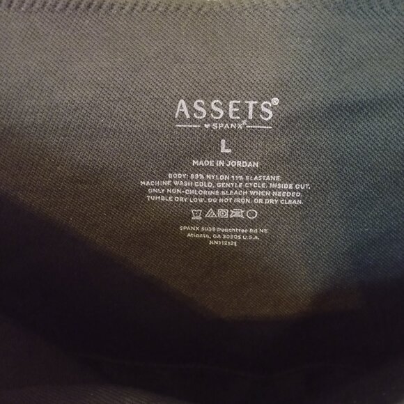 Assets by Spanx Women's Black Leggings Size L - Picture 3 of 3